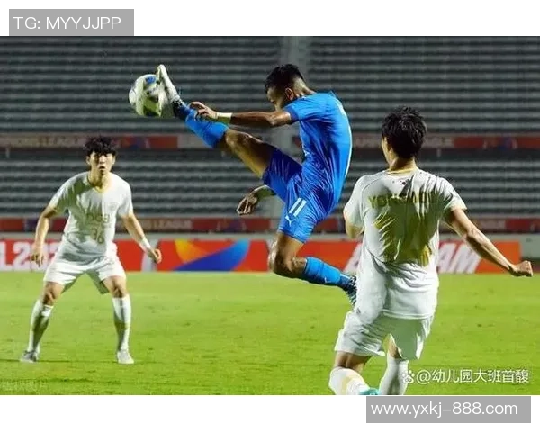 济州南队与城南FC的激烈对决展现韩国足球的魅力与竞争力