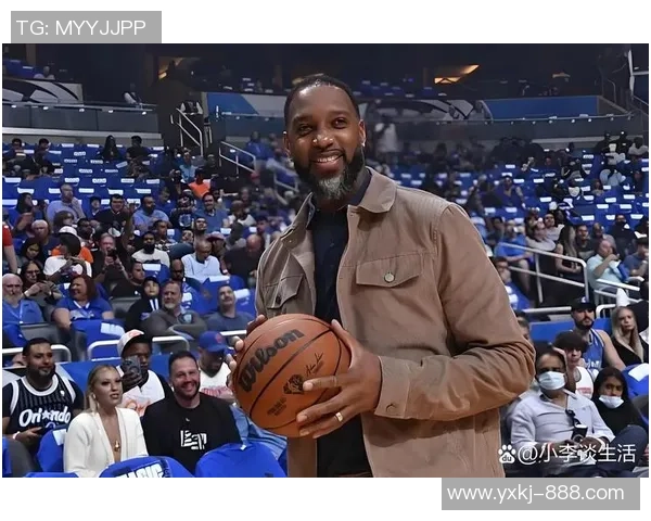 麦迪62分逆转乔丹的经典之战回顾与篮球传奇的对决解析 麦迪62分逆转乔丹的经典之战回顾与篮球传奇的对决解析